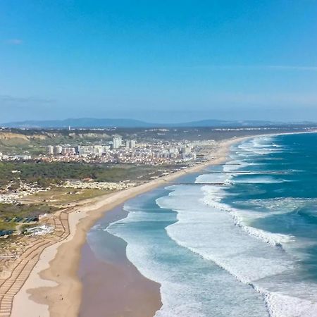 Appartamento Capitao Ribeiro Surf House Costa da Caparica Esterno foto