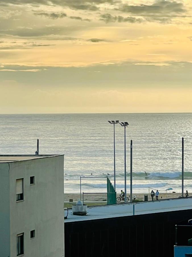 Appartamento Capitao Ribeiro Surf House Costa da Caparica Esterno foto
